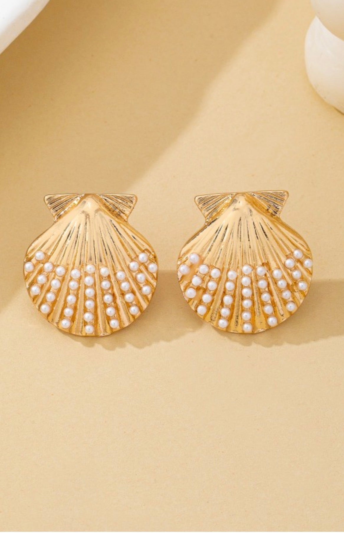 Pearl Shell Studs