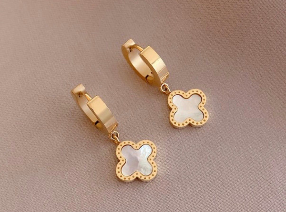 Ivory Cover Charm